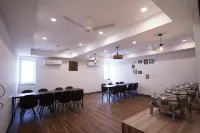 Hotel Royal Saffron by F9 Hotels Hotels in West Delhi