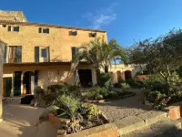 Casa Mona Turismo de Interior Hotels in Llubi