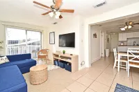 Villa Near Disney, Universal, Golf, & Pickleball