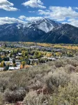 Cozy Condo with Bald Mountain Views & Top-Notch Location—Stay & Play Hotels in Ketchum