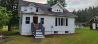 The Homestead - Modern Beauty, Spacious, Private, Super Clean!