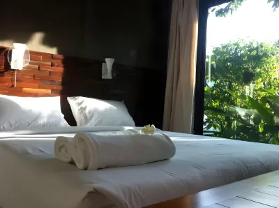 Paan Puan Place Hotels in Tha Khlo