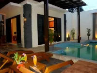 โรงแรมลักซิโอ โซรอง - 3 ดาว