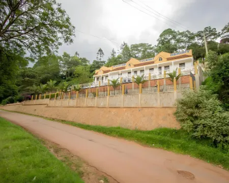 Albertine Tourist Resort Hotels in Kabale