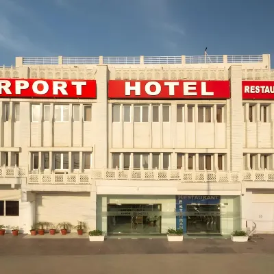 Airport Hotel Hotel dekat Museum Angkatan Udara India