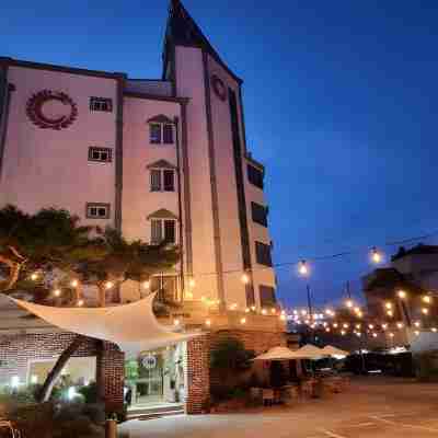 켈리포니아 호텔 Hotel Exterior
