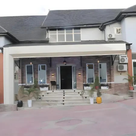 Marrisson Residence