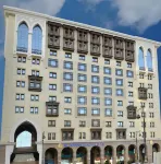 Al Ansar Golden Tulip Hotel di 