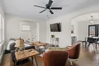 3-Bedroom Private Home with Game Room, Fully Fenced, Near Lake Ontario Shoreline