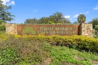 Luxurious Golf Course Retreat Hotels in Temple Terrace