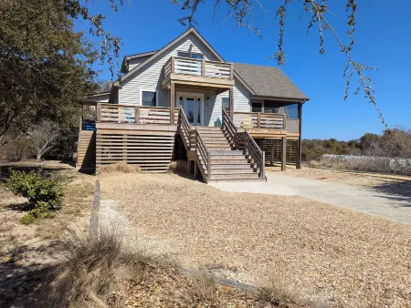 300 Yards from the Ocean Front!!!  Located in the Heart of Duck!!New Kitchen!!!