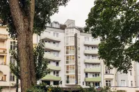 Harry's Home Berlin-Moabit Hotel & Apartments Hotel in zona Denkmal Alexander von Humboldt