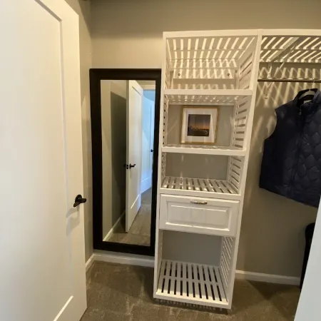 Chic Condo/Walk to Restaurants & Bars/Minutes to Pittsburgh/Free Parking