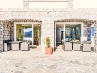 Lago Infinito Hotel a Gravedona ed Uniti