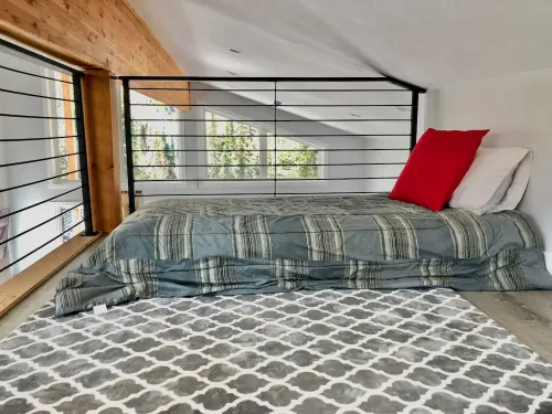 Ski-access and view Chair 5 runs from cabin in Brian Head, UT