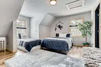 Located just 1.3 miles to downtown Breck and ski resortLicLR21-000002
