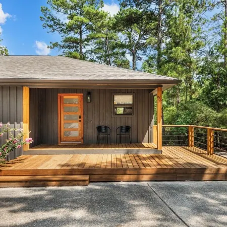 Charming 3-bedroom Summer House in Brookeland