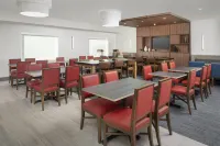 Holiday Inn Express & Suites PUYALLUP (TACOMA AREA) by IHG - Breakfast