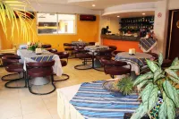 Hotel Impala -Atras del Ado