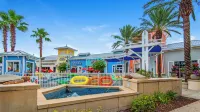 Beautiful Studio, Gulf-Front, Gated Community, Large Lagoon Pool