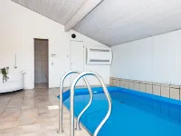 10 Person Holiday Home in Juelsminde-by Traum - en bord de mer
