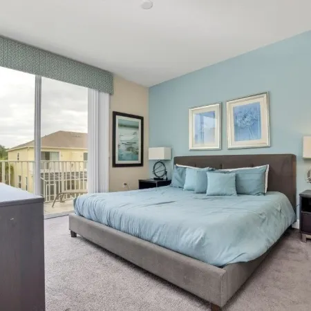 3 Bed Town Home with Splash Pool! Townhouse