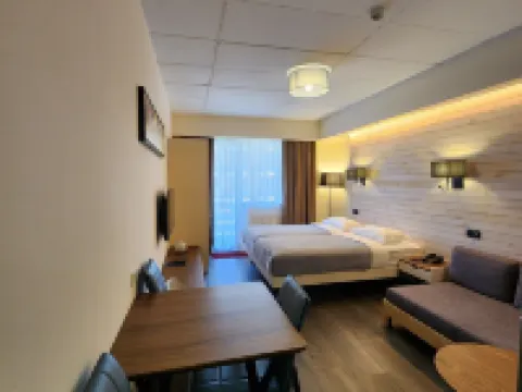 グダウリ ヒルズ アパートホテル グダウリのホテル