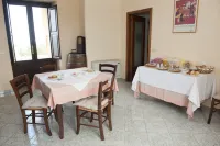 Casa Vacanze - Affittacamere Il Tempone فنادق في Omignano