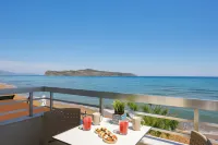 Hermes Beach Front - Merinäköala