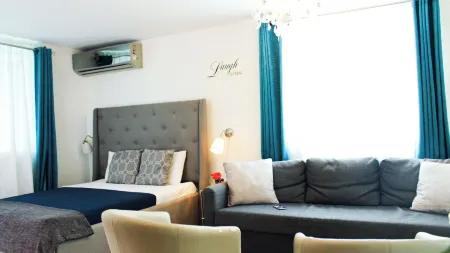 Chandelier 101 Отели в г. Понсе