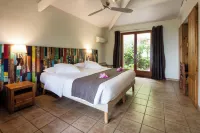 Le Rayon Vert - Hôtel & Restaurant Vue Sur Mer Hotels near Point De Vue De Gadet