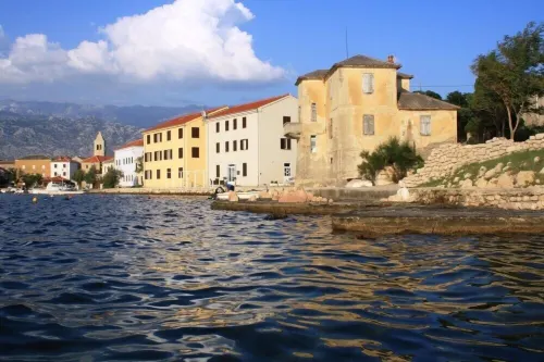 Apartments Tamarix Hotels in Starigrad