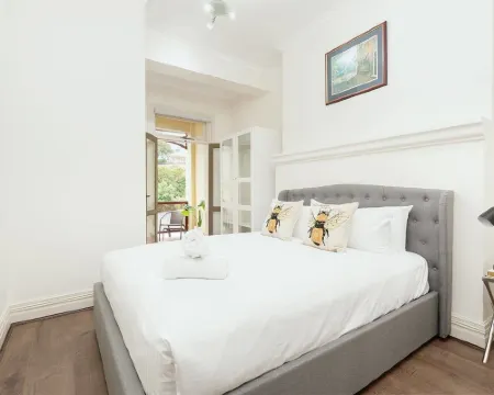 Stunning Sydney Home 7 Hotels in Millers Point