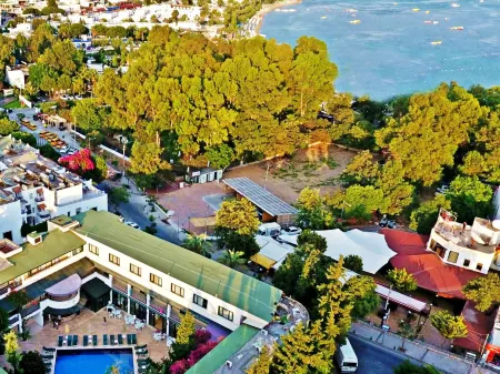 Hotel Bleu Nuit Bodrum Отели в г. Gumbet