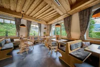 Platzhirsch Rooms - B&B - Self Check-IN Hotels in Piesendorf