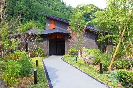 Okuyame Bettei Yabenomori Отели в г. Яме