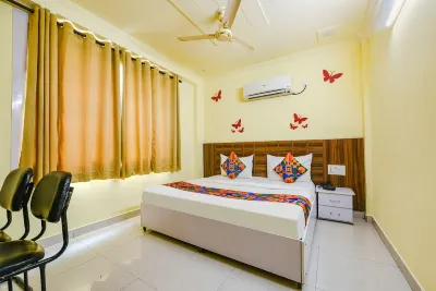 FabHotel Ishtara Auberge - Nr Yashobhoomi Convention Centre Hotels in South West Delhi