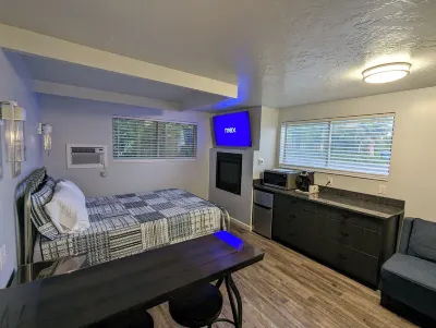 Majestic Rockies Motel Hotels in Midvale