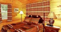 Country - 2 Bedrooms, 1 Baths, Sleeps 6 Cabin by RedAwning Hotels in Cocke County