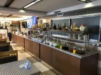 Aysberq Resort Hotel Hotels near Bibi-Heybat Mosque