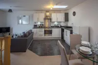 The Robin Coach House by RentMyHouse