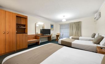 Pegasus Motor Inn and Serviced Apartments