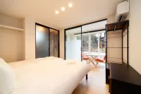 Villa Rochalie by Hhg