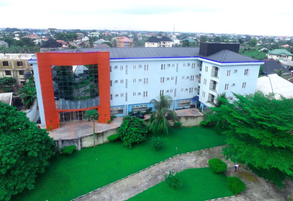 hotel overview picture