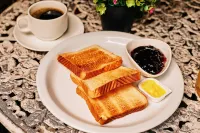 Hotel Tazumal House - breakfast