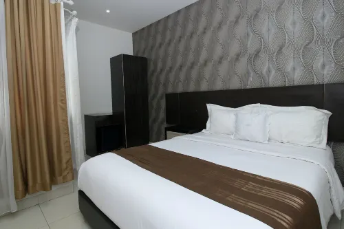 Arotel BSD