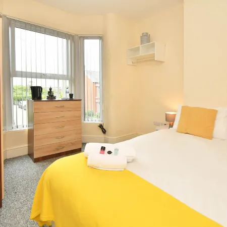 Townhouse @ 178 Ruskin Road Crewe