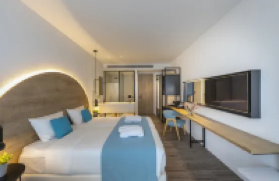 Flamingo Paradise Beach Hotel