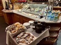 E&D Hotel Rodgau - breakfast