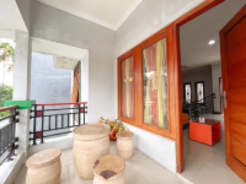 Homestay Jogja Dekat Ambarukmo by Simply Homy